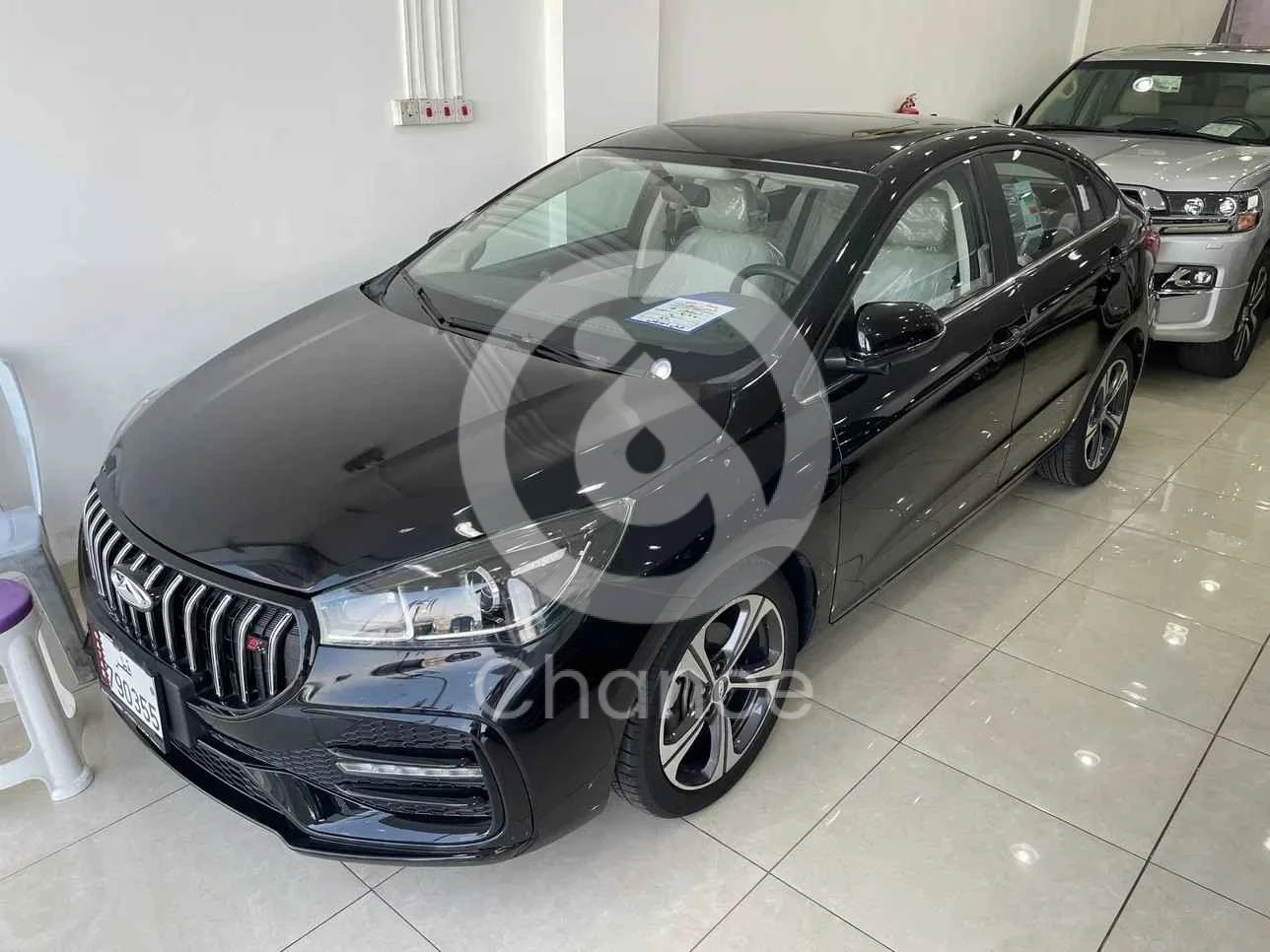 شيري أريزو 5 2024 اوتوماتيك 6,000 كم 4 سلندر سحب امامي سيدان أسود تحت الضمان