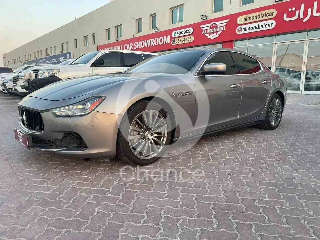 مزاراتي جيبلي 2014 اوتوماتيك 65,000 كم 6 سلندر دفع خلفي سيدان رمادي