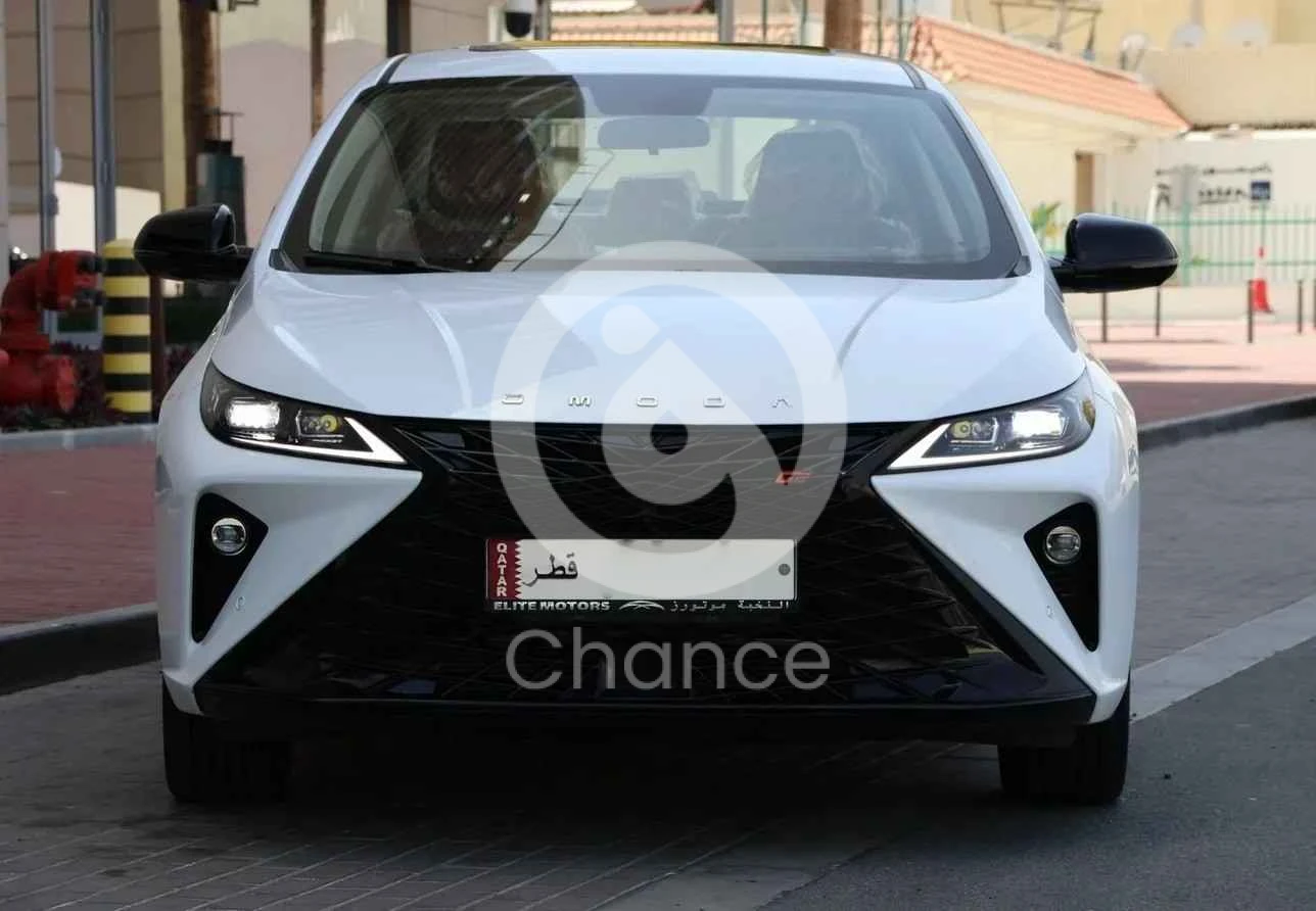 شيري اومودا 5 سيدان أبيض 2024