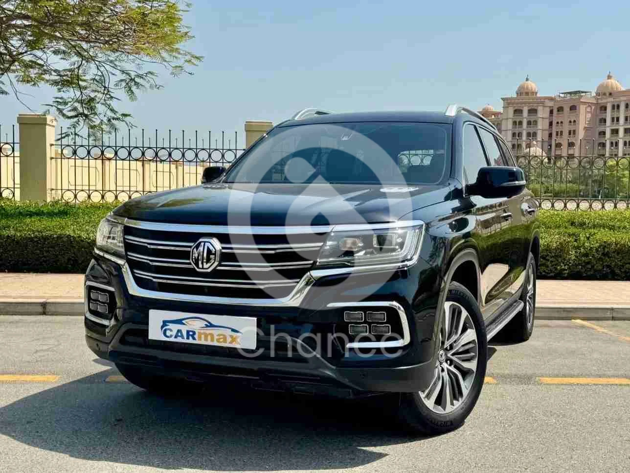 ام جي ار اكس8 30 تي 2022 اوتوماتيك 60,000 كم 4 سلندر دفع رباعي اس يو في أسود تحت الضمان