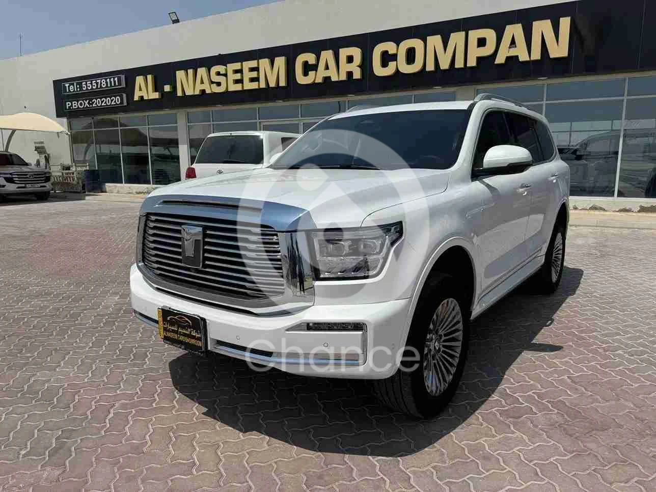 جي دبليو ام تانك 500 2025 اوتوماتيك 4,000 كم 6 سلندر دفع رباعي اس يو في أبيض تحت الضمان