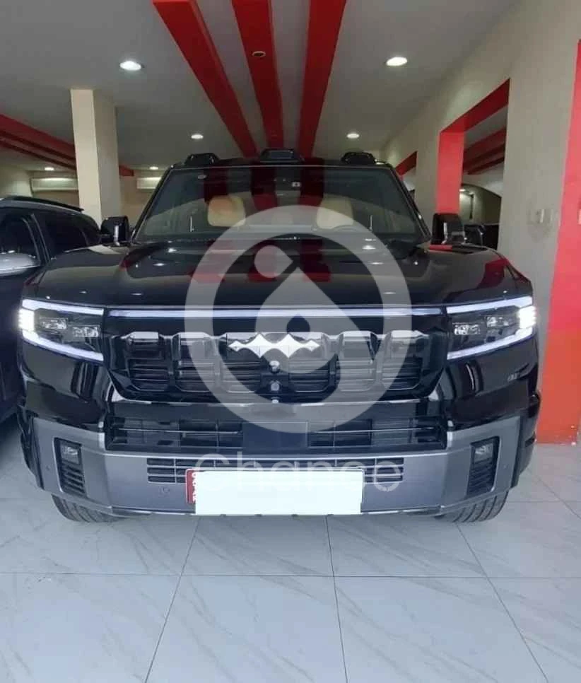 بي واي دي ليوبارد 8 فلاك شب 2025 اوتوماتيك 0 كم 4 سلندر دفع رباعي اس يو في أسود تحت الضمان