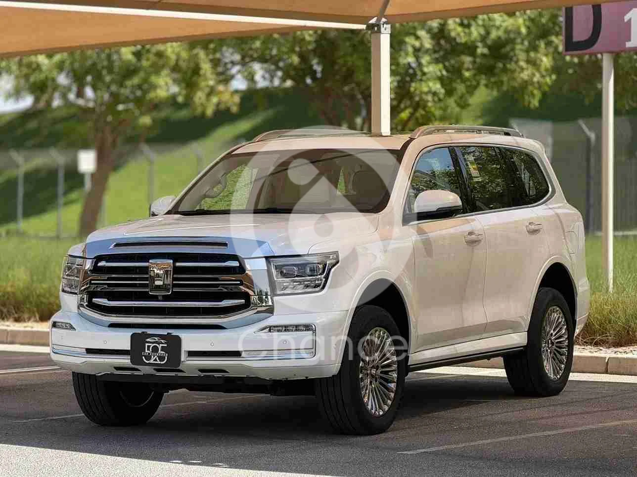 جي دبليو ام تانك 500 2025 اوتوماتيك 6,000 كم 6 سلندر دفع كلي مستمر اس يو في أبيض تحت الضمان