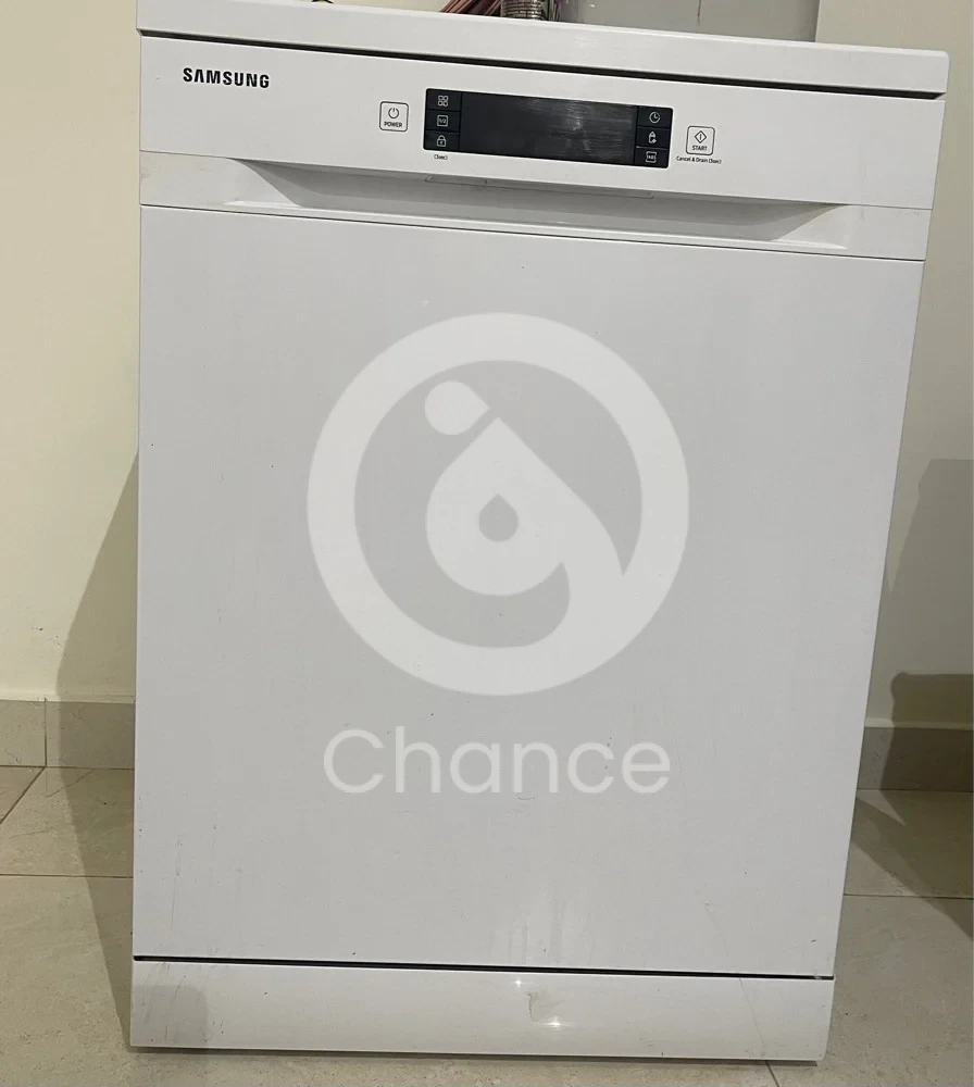 غسالة اطباق للبيع 700 ريال