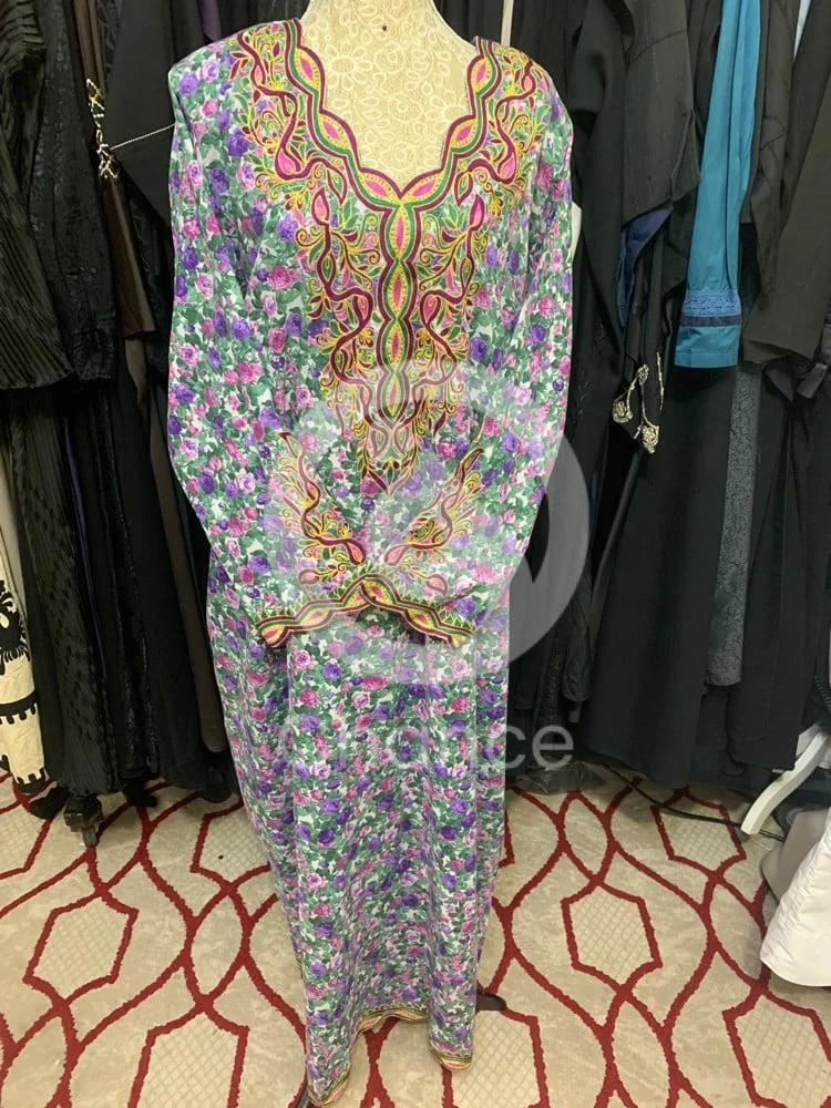 للتواصل للجادات فقط واتساب