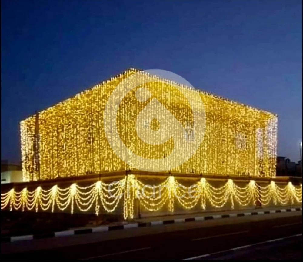 نقدم خدمة تركيب الإضاءة لجميع مناسبات الزفاف والحفلات والأشجار والمناسبات الأخرى. للتواصل معنا عبر واتساب: +97455171732 &33004175