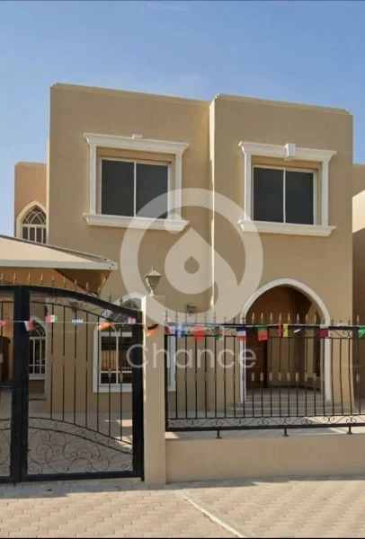 بلاند العقارية تعرض عليكم فيلا تجارية الايجار. الاستفسالا اتصل على: 30056910.