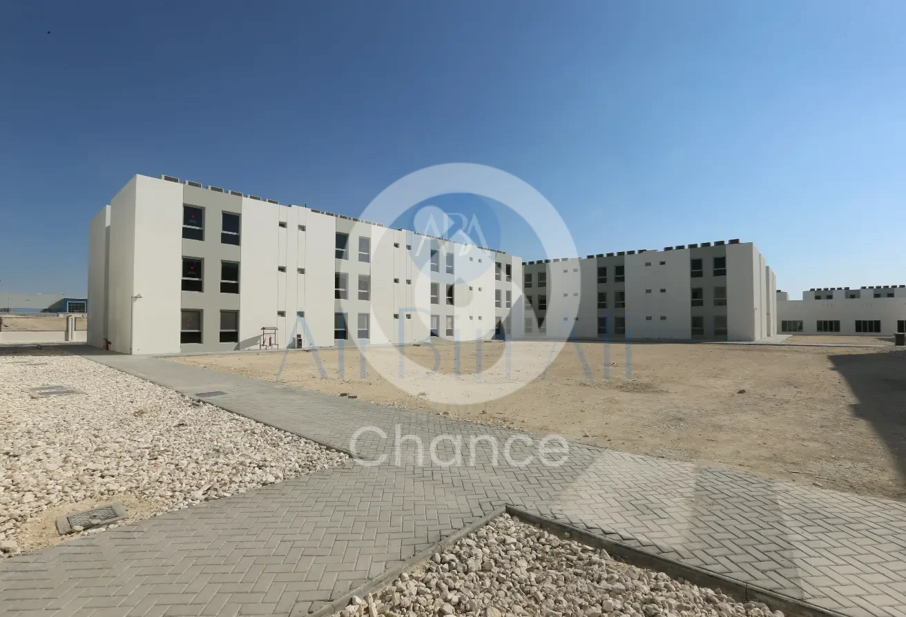 Accommodation Specifications:
Total 14 blocks each with 3 floors and 36 bedrooms set up for 4 beds per room
Total capacity of 2000 headcount
Comprised of 500 rooms and lounge rooms.
Room area of 24 M2 (Fits up to 4 persons)
4 beds and 4 cabinets in each room
AC in all rooms and lounge rooms
3 toilets, 3 shower rooms in each bathroom
Dining hall
Water & electricity included
Pest control
Complete maintenance
Recreational & Sports facilities