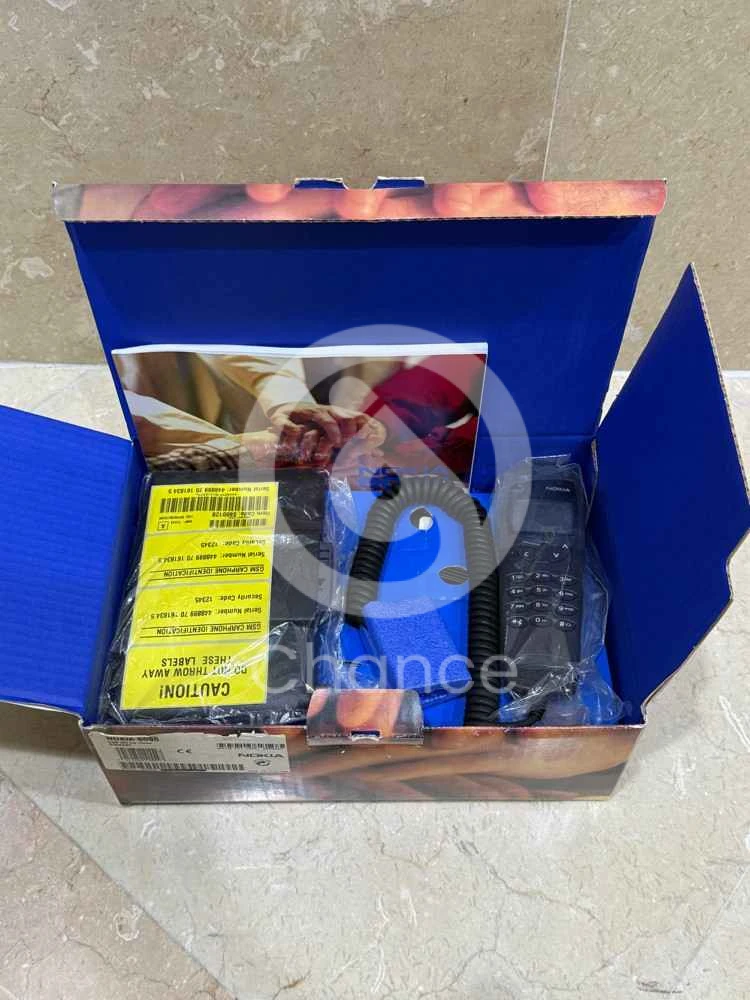 للبيع جهاز تحويلة ثابت سياره نوكيا 6090 (جديد) مع كافة ملحقاته