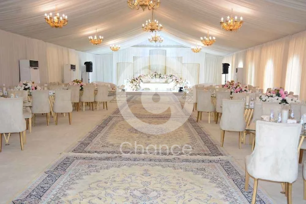 نوفر خيام أفراح وجلسات للحريم مكيفة مع انارة وفرش سجاد او موكت مع كنب صوفة او مغربي مع مع ثريات ، وكل مايخص افراحكم للحجز والاستفسار تواصلو على ت31252532