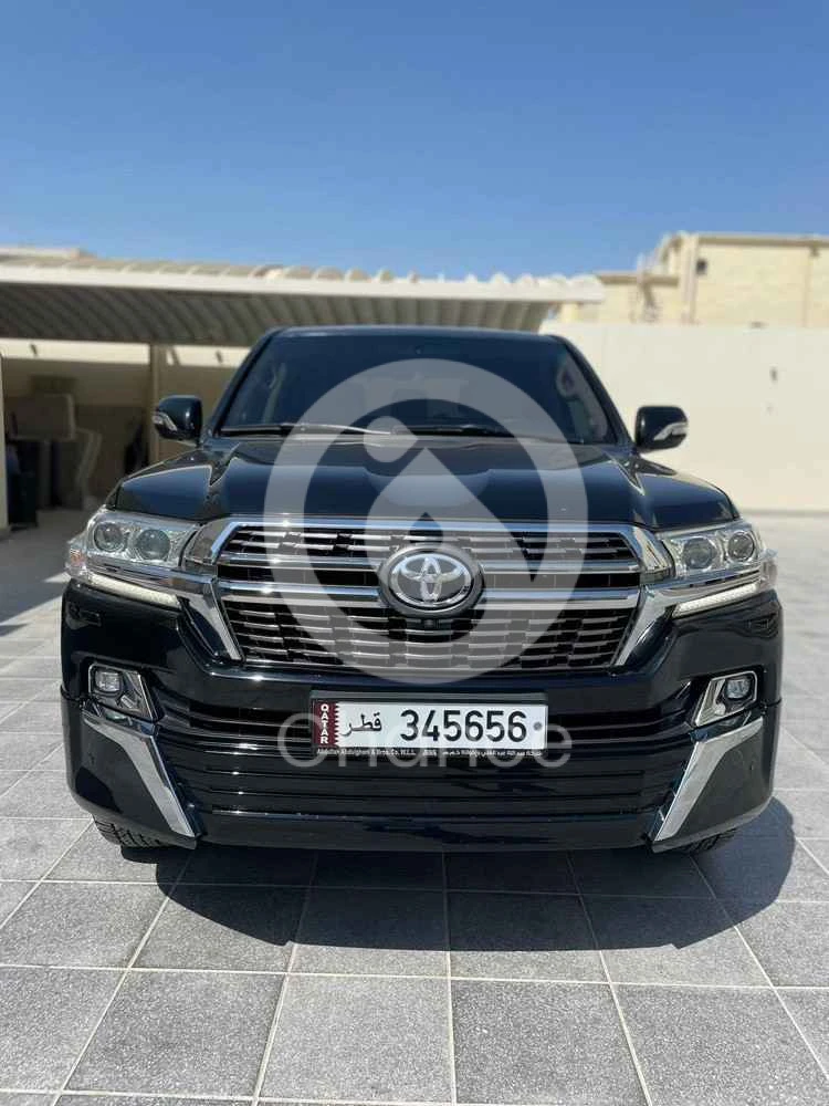 للبيع سداسي متسلسل 3456 مميز ونازل في المرور طالب فيه 25000 للتواصل :50828150