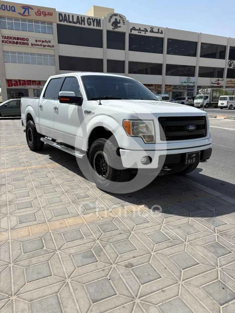 للبيع فورد اف-150 موديل ٢٠١٣ ممشى ١٩٠ الف قابل للزيادة استمارة الى شهر 2026/4 تم تبديل البطاريه تم تبديل المراوح تم تبديل الباور ستيرنغ تم تبديل طرمبة البترول عليه مبرد قير تواير جديدة مركب رنقات رابتر اس ڤي تي + رنقات الوكالة موجودة للبيع بدون اللوحة مطلوب : 38 الف او للبدل للتواصل : 71442442