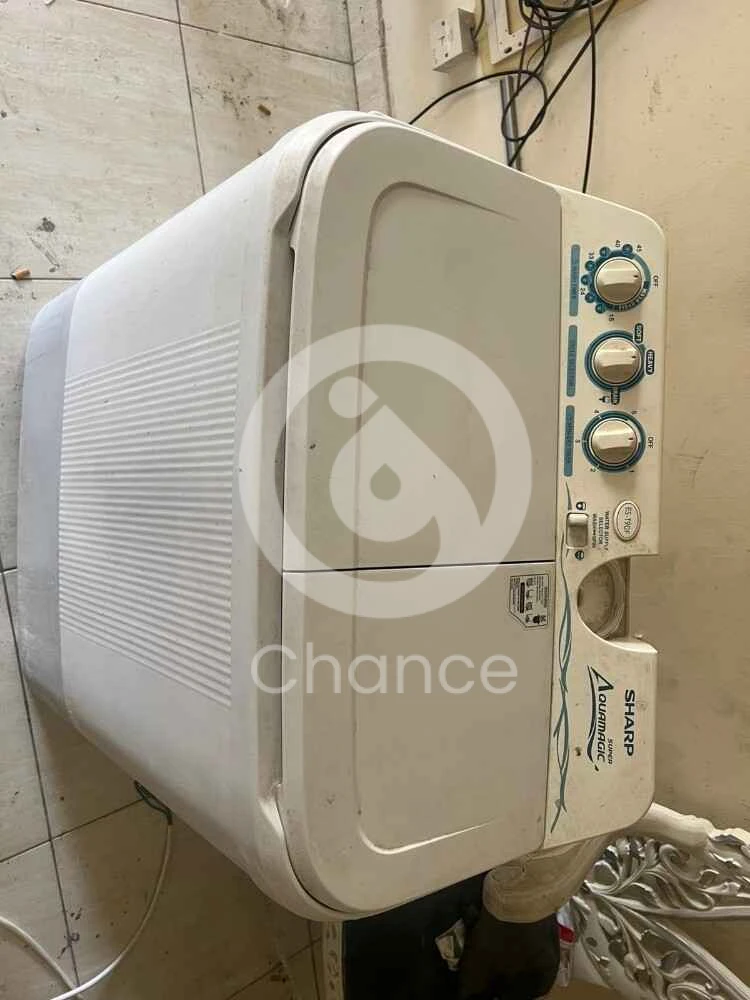 غسالة بحالة جيدة السعر قابل للنقاش البسيط