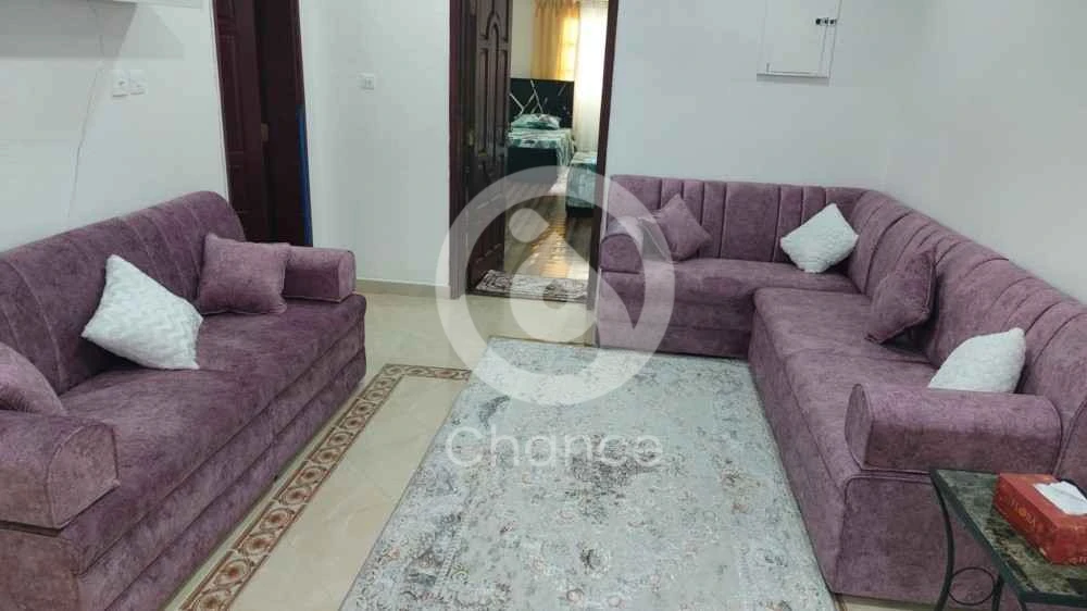 جلسه ٥.٦٥ متر شبه جديده