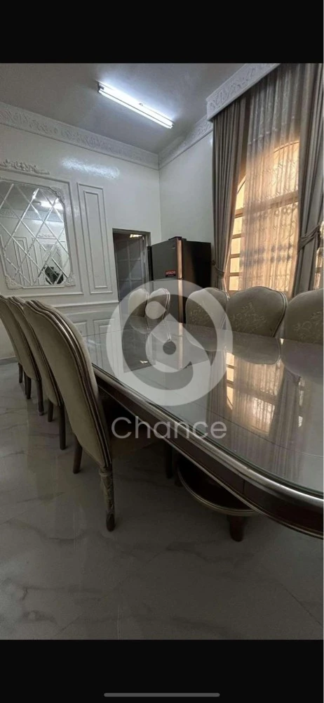 نظيف وجديد ومش مستعمل كثير للتواصل 70411112