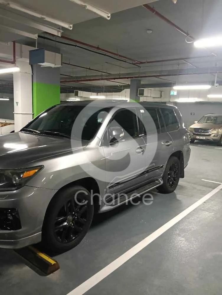 لكزس. موديل 2011 محول من الخارج سوبر شارج 2015 قاطع 385الف السعر 73الف