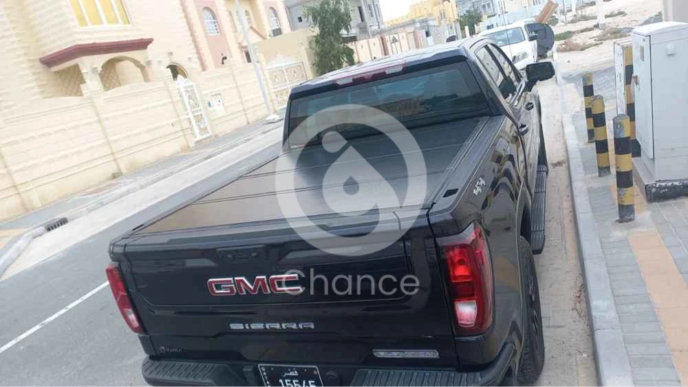 كفر الصندوق ال اتش دي 2500 الطويل حجم 8,2 ومتوفر لحجم 6,8 للغمارة بسعر اقل 1500 ومتوفر حجم 5,8 للغمارتين بسعر 1500 التوصيل مجاناً من غير تركيب