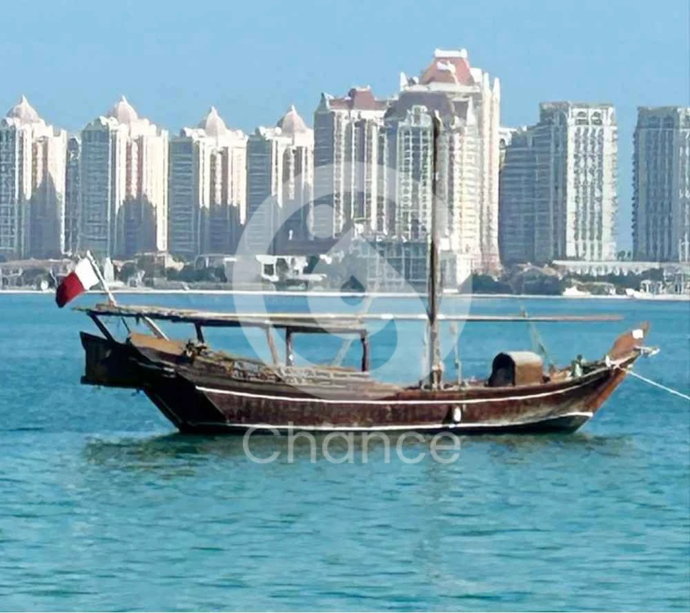 للبيع لنج خشب صياد مع قول صياد للتواصل واتساب 66669885 الصورة للتوضيح فقط الي حاب يشوف اللنج حياه الله